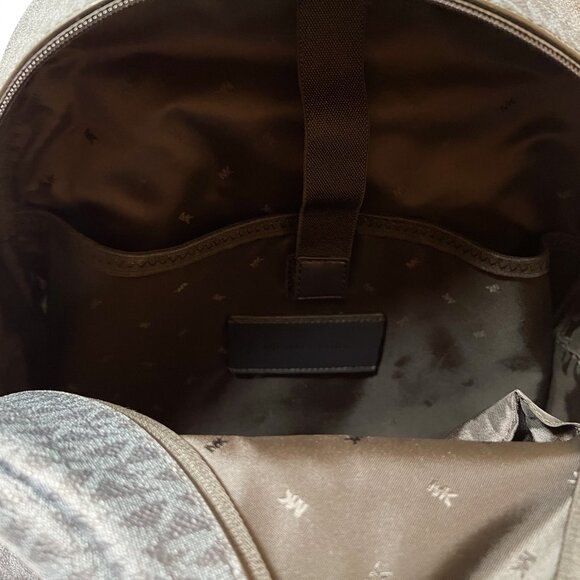 Michael Kors Greyson Large Backpack MK Admiral/Pale Blue - Picture 10 of 14